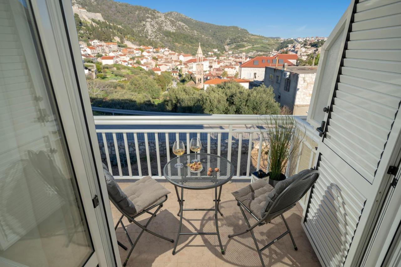 Novak Guesthouse - Zf Hvar Хвар Екстериор снимка
