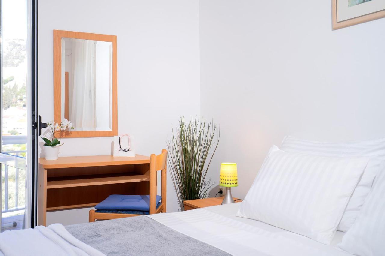 Novak Guesthouse - Zf Hvar Хвар Екстериор снимка