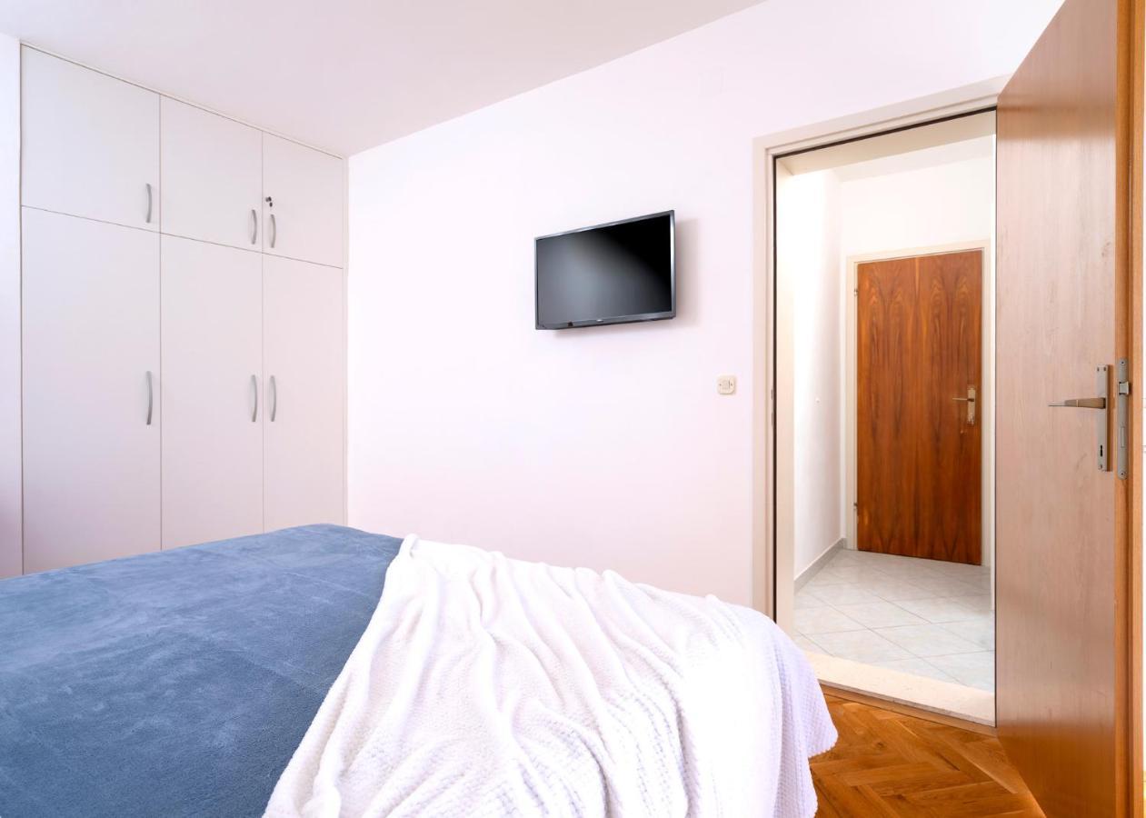 Novak Guesthouse - Zf Hvar Хвар Екстериор снимка